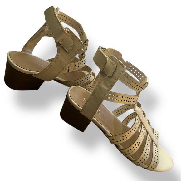 The Children’s Place Girls Perforated Gladiator Heel Sandals White Wedding Party - Picture 7 of 7